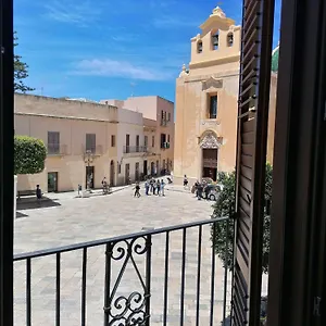 Le Case In Piazza ***** Favignana